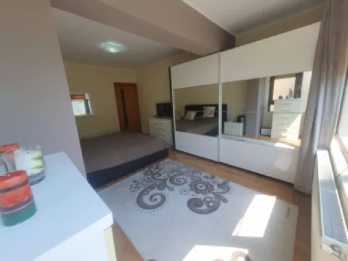 De vanzare – Apartament 3 camere -Complex Vega, Strada Tecuci