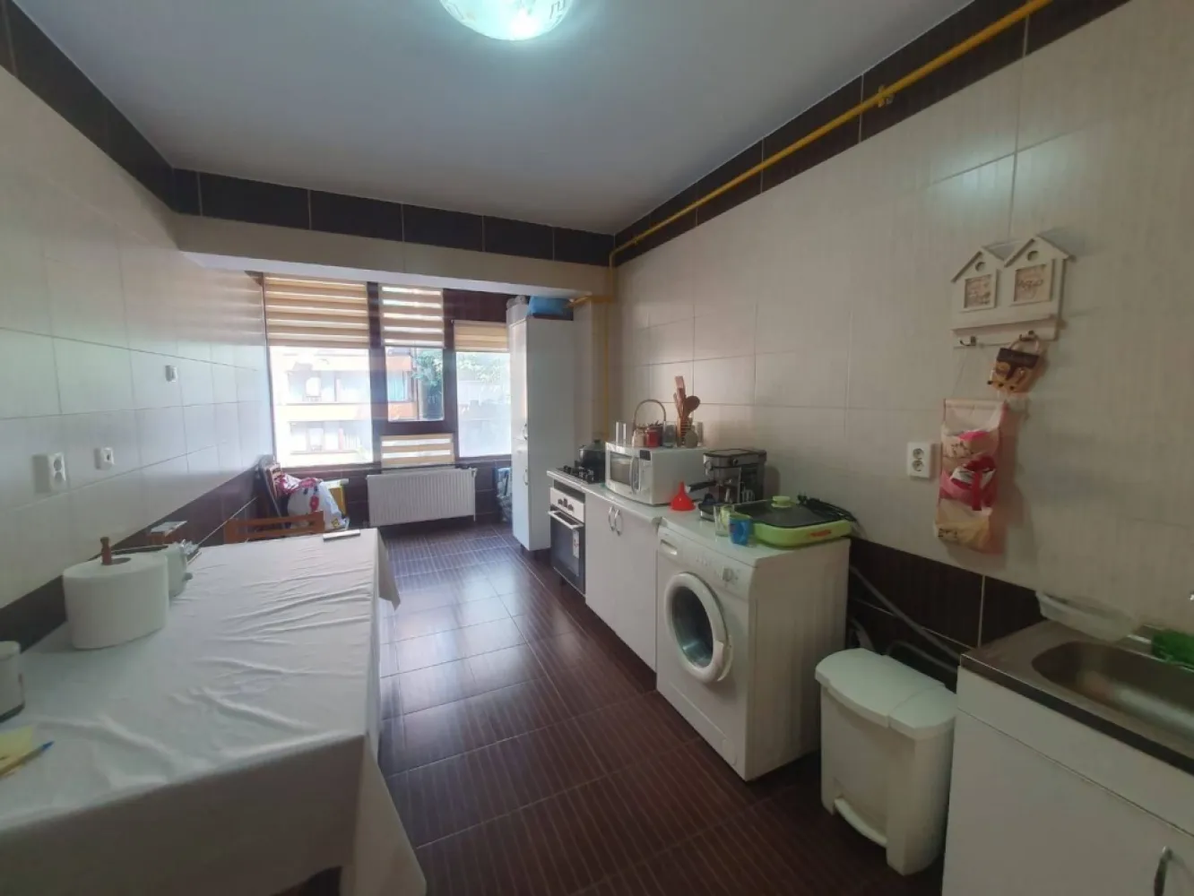 De vanzare – Apartament 3 camere -Complex Vega, Strada Tecuci
