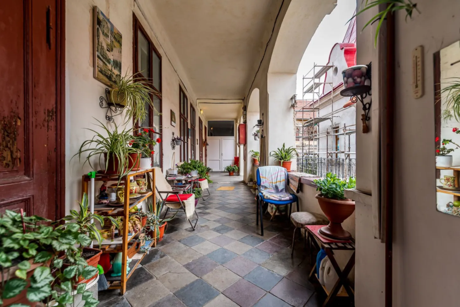 Apartament 2 camere Str. Lucian Blaga, clădire în renovare completa