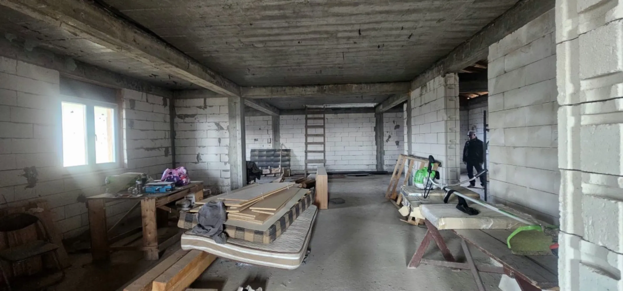 Casa la rosu Bariera Traian, teren 896 mp, COMISION 0%
