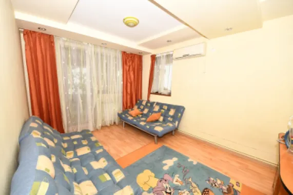 Vila spatioasa, pretabil pentru locuit/clinica, zona Micro 17 – Galati