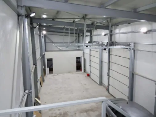 Vânzare - hală 200 mp - Strada Unirii, Galați, langa Shopping City
