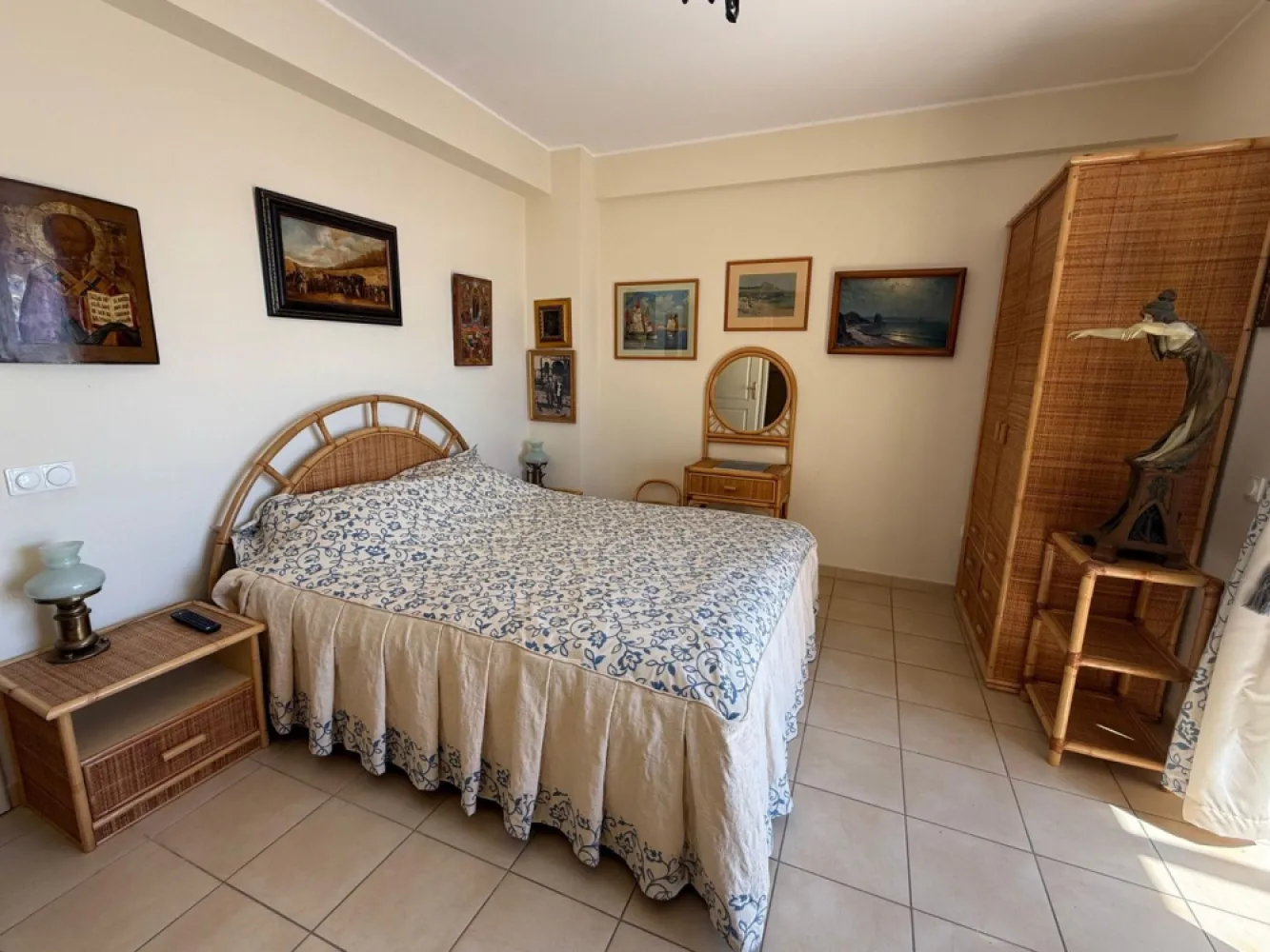 Apartament 4 camere, 101.21 mp, pe plaja Coral Beach – Navodari