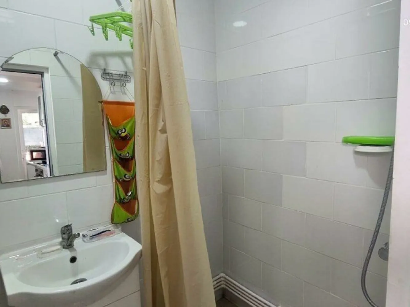 Casă + terasa, 50 mp - zona centrala - Grădina Publică -58000 euro