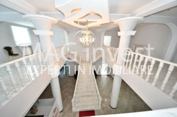 Exclusivitate - Vila P+2E - 15 camere, garaj - Mazepa 2, str. Al. Cernat