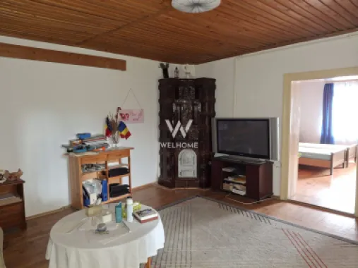 Casa cu 15 camere de vanzare in Bazna, Sibiu ( azil, pensiune)
