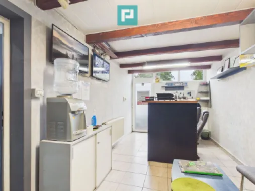 HALĂ INDUSTRIALĂ + SERVICE AUTO COMPLET ECHIPAT