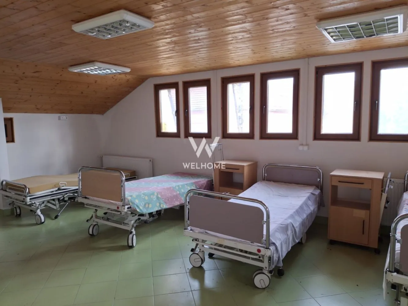 Casa cu 15 camere de vanzare in Bazna, Sibiu ( azil, pensiune)