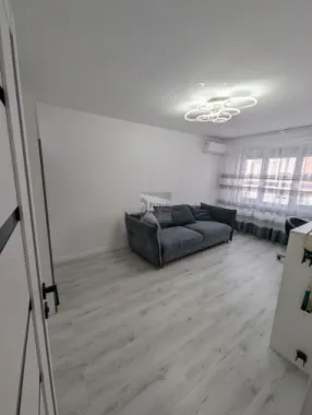 Apartament 2 camere, decomandat