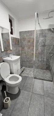 Apartament 2 camere de închiriat | Zona Berceni – Strada Luică -Centrală proprie