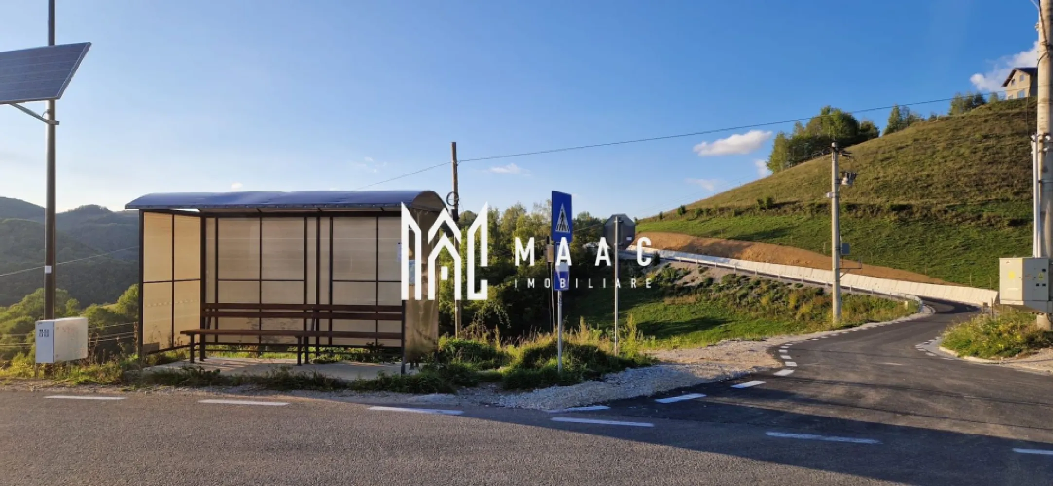 Fabulos Oferta imbatabila teren pe Transapuseana - MAAC Imobiliare va face o ofertă care pare foarte atractivă in apropierea Tranaspuseana, langa Remetea, având în vedere dimensiunea terenului și facilitățile:

- Suprafața Terenului: 117.000 metri pătrați (sau 11,7 hectare) este o dimensiune considerabilă. Terenul este extravilan, autoritatile dispuse sa schimbe incadrarea pentru eventualele parcele pe care se doreste constructie.
- Proximitatea față de Transăpușeni aduce potential de dezvoltare turistica.
- Izvor de Apă Potabilă:
- Drumul asfaltat până la limita proprietății este un alt punct pozitiv. 
-Statie de autobuz la baza proprietatii.

Pentru mai multe detalii precizati telefonic ca ati vazut anuntul cu ID CP2937305
