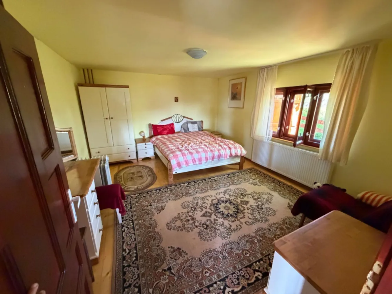 Cabană, 3 dormitoare, Arieseni, vedere panoramică. 75 000 E (neg)