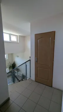 Penthouse, 100 mp utili, 50 mp terase