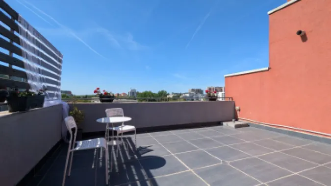 Penthouse, 100 mp utili, 50 mp terase