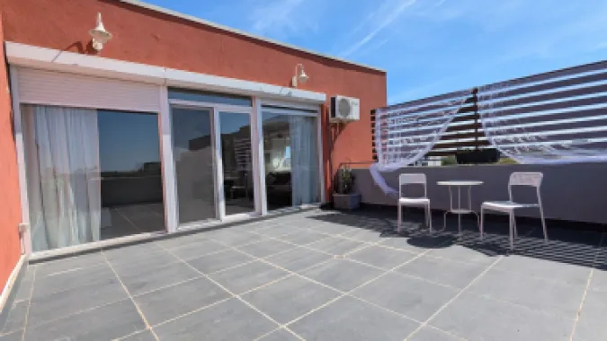 Penthouse, 100 mp utili, 50 mp terase