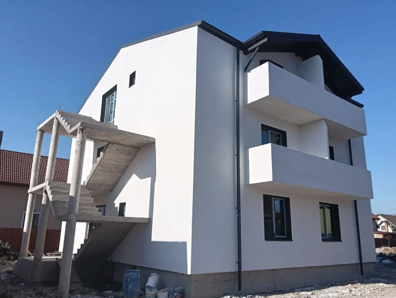 Apartament 2 camere,bloc NOU 50mp,zona 7Noiembrie 1 parcare