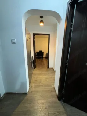 inchiriez apartament 2 camere zona Politehnica, langa metrou Lujerului