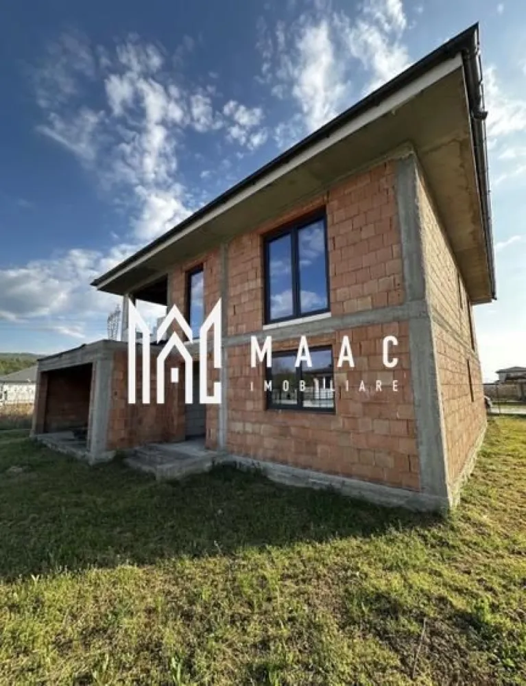 Maac Imobiliare propune spre vânzare Casă nouă P+1 în Budești – Râmnicu Vâlcea, - Vă prezentăm o proprietate modernă, construită pentru uz personal, cu materiale premium și investiție considerabilă, situată într-o zonă liniștită și accesibilă.

📐 Detalii proprietate:

Suprafață utilă: 260 mp

Suprafață teren: 500 mp

Regim de înălțime: Parter + Etaj

Garaj interior: 2 locuri auto

🏠 Compartimentare inteligentă:
🔹 Parter:

1 dormitor

1 baie

Living spațios open-space

Bucătărie modernă

Garaj interior generos (2 mașini)

🔹 Etaj:

2 dormitoare, fiecare cu baie proprie

Dormitor matrimonial cu dressing separat

Terasă mare, ideală pentru relaxare

✔️ În total: 3 dormitoare, 3 băi, living, bucătărie, terasă și garaj

🧱 Construcție și finisaje:

Construcție din cărămidă solidă

Materiale și finisaje premium

Casă realizată pentru uz personal — atenție la detalii și calitate superioară

Toate utilitățile necesare pentru mutare imediată

Această proprietate este ideală pentru o familie care își dorește confort, spațiu generos și o zonă liniștită, aproape de oraș.

📞 Pentru mai multe detalii și programarea unei vizionări, contactați Maac Imobiliare.