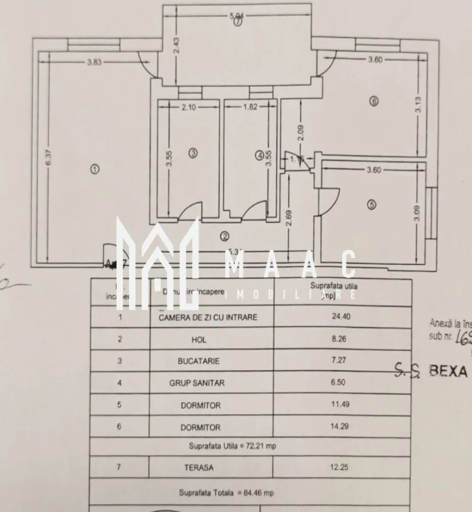 Apartament 3 camere | Etaj 1 | Decomandat | Arhitectilor - MAAC Imobiliare vă propune spre vânzare un apartament modern cu 3 camere, situat într-un imobil construit în anul 2017, amplasat în zona Cartierul Arhitecților.

Imobilul are o suprafață utilă de 72 mp, la care se adaugă un balcon generos de aproximativ 12 mp, ideal pentru relaxare. Apartamentul este total decomandat, oferind intimitate și funcționalitate optimă, fiind compartimentat eficient pentru confortul întregii familii.

Locuința se vinde complet mobilată și utilată, fiind gata pentru mutare imediată. Este situată la etajul 1 din 3, într-un bloc izolat termic exterior, ceea ce asigură un bun randament energetic și costuri reduse de întreținere.

Un avantaj major al proprietății îl reprezintă cele două locuri de parcare înscrise în Cartea Funciară, incluse în preț.

Această proprietate este ideală atât pentru locuit, cât și pentru investiție, datorită poziționării excelente și caracteristicilor premium.

Pentru mai multe informații și programarea unei vizionări, vă invităm să contactați MAAC Imobiliare.
ID: CP2841827.