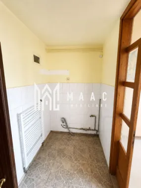 Apartament 1 Camera de Vanzare I De Renovat I Promenda Mall