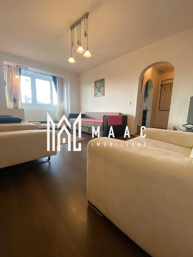 Apartament 2 camere | 54Mp | Etaj Intermediar | Cedonia - MAAC Imobiliare vă propune spre vânzare un apartament cu 2 camere, confort I, situat în zona Cedonia, o zonă foarte accesibilă și apreciată. Compartimentare: Semidecomandat Living spațios cu acces către balconul închis cu termopan Dormitor luminos Bucătărie separată, complet utilată Două holuri, fiecare cu spațiu de depozitare generos Baie prevăzută cu geam pentru aerisire Caracteristici apartament: Mobilat și utilat complet Termopane integral Balcon închis cu termopan Finisaje: parchet, gresie Ușă metalică la intrare Centrală termică pe gaz cu calorifere Detalii imobil: Etaj 4/10 Bloc prevăzut cu lift Apartamentul se vinde exact ca în poze, complet mobilat și utilat. În prezent, apartamentul este ocupat de chiriași, fiind o opțiune excelentă și pentru investiție. Chiriașii pot fi preluați dacă se dorește. Pentru mai multe detalii sau pentru programarea unei vizionări, vă rugăm să ne contactați și să specificați ID: CP2840993.