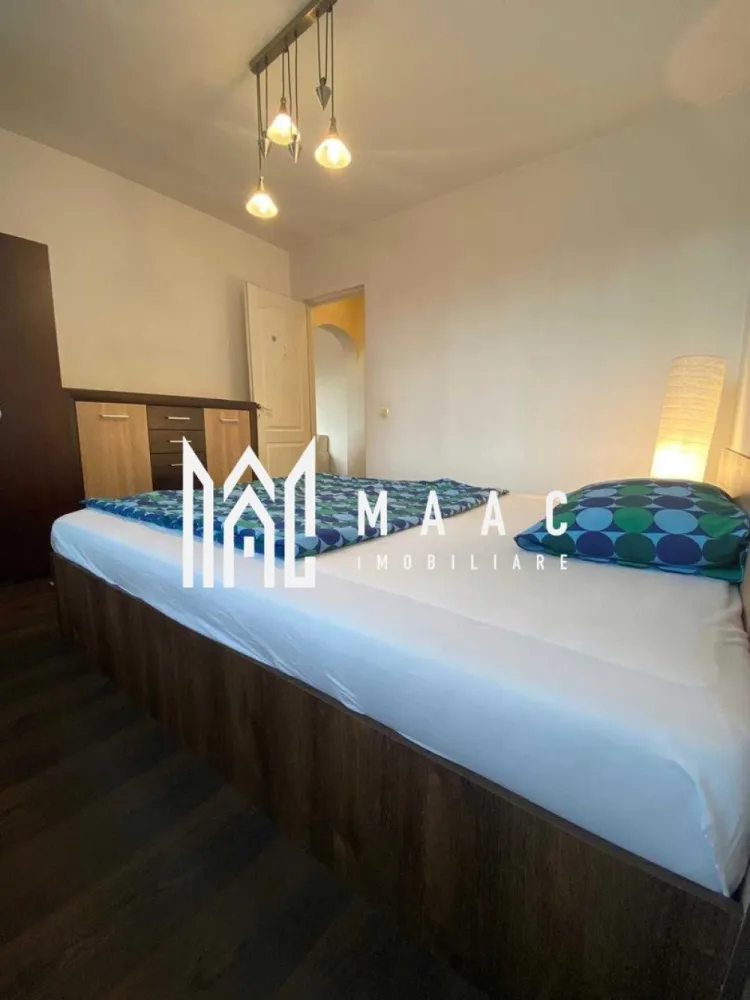 Apartament 2 camere | 54Mp | Etaj Intermediar | Cedonia - MAAC Imobiliare vă propune spre vânzare un apartament cu 2 camere, confort I, situat în zona Cedonia, o zonă foarte accesibilă și apreciată. Compartimentare: Semidecomandat Living spațios cu acces către balconul închis cu termopan Dormitor luminos Bucătărie separată, complet utilată Două holuri, fiecare cu spațiu de depozitare generos Baie prevăzută cu geam pentru aerisire Caracteristici apartament: Mobilat și utilat complet Termopane integral Balcon închis cu termopan Finisaje: parchet, gresie Ușă metalică la intrare Centrală termică pe gaz cu calorifere Detalii imobil: Etaj 4/10 Bloc prevăzut cu lift Apartamentul se vinde exact ca în poze, complet mobilat și utilat. În prezent, apartamentul este ocupat de chiriași, fiind o opțiune excelentă și pentru investiție. Chiriașii pot fi preluați dacă se dorește. Pentru mai multe detalii sau pentru programarea unei vizionări, vă rugăm să ne contactați și să specificați ID: CP2840993.