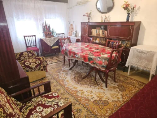Vanzare - apartament cu 2 camere, Micro 20, J-uri - 52000 euro