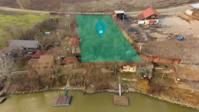 Teren intravilan 2.600 mp pe Malul Mureșului Alfa