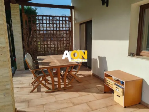 Casa 3 Camere, 179 mp Construiti, Teren 784 mp, Zona Cetate