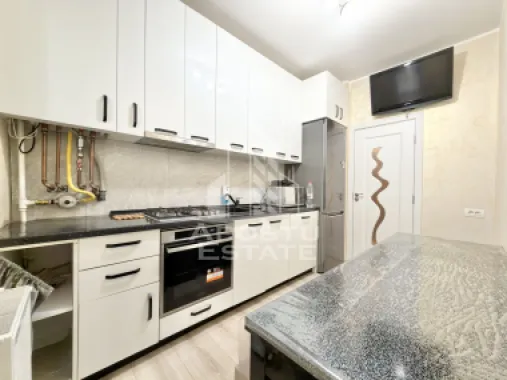 Apartament cu 2 camere decomandat si gradina proprie de 40 mp in Giroc