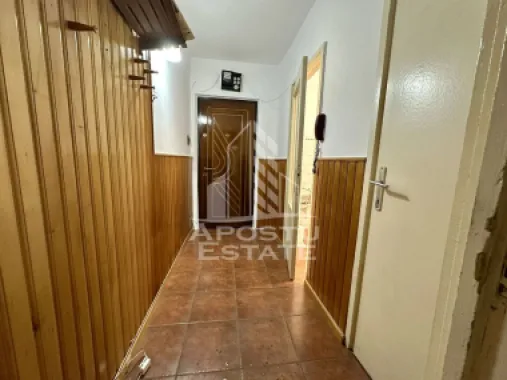 Apartament cu 2 camere de vanzare, zona Girocului, Timisoara