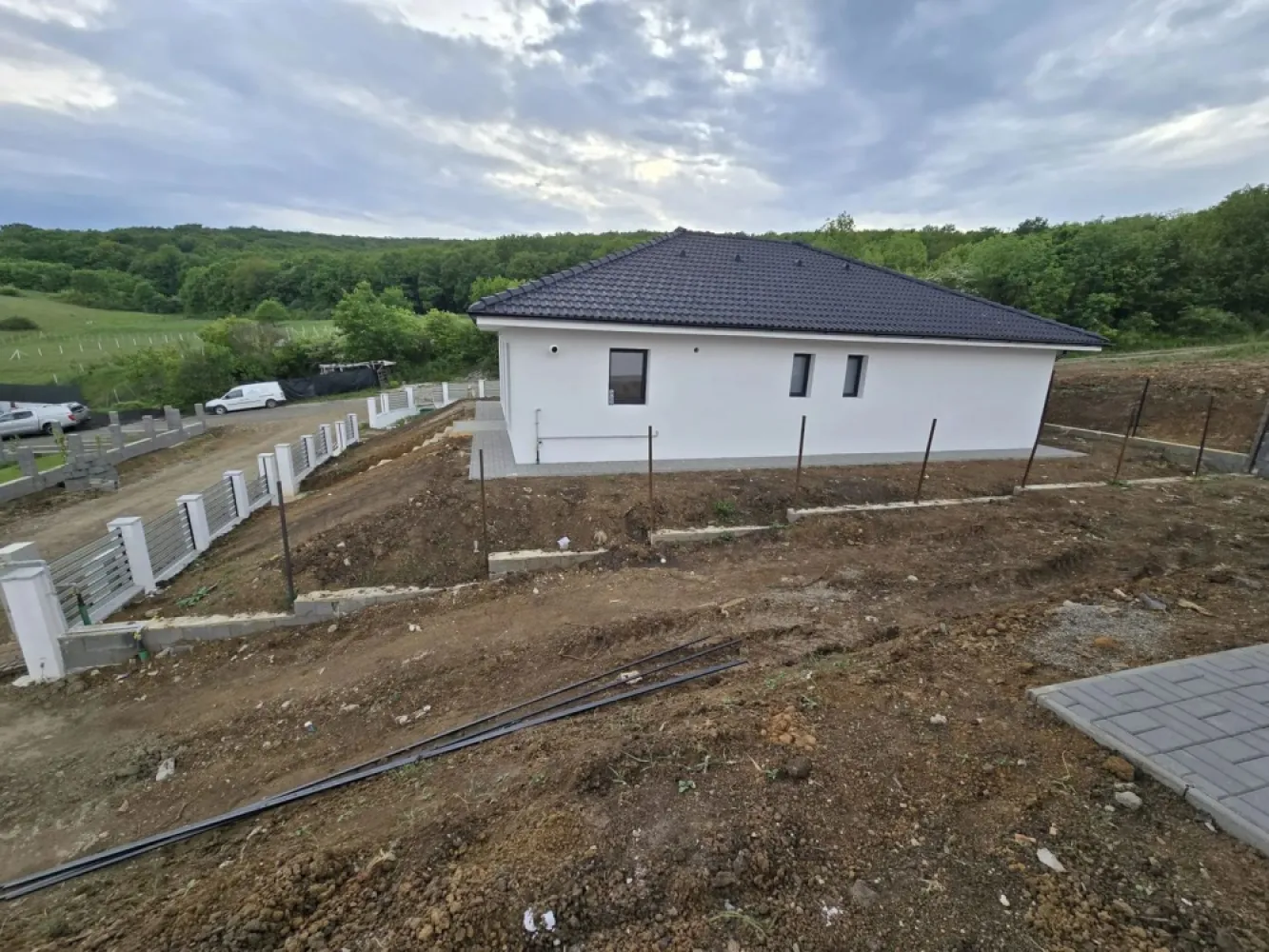 Casa 4 camere la cheie,130 mp,500 mp teren,cartier Unirii