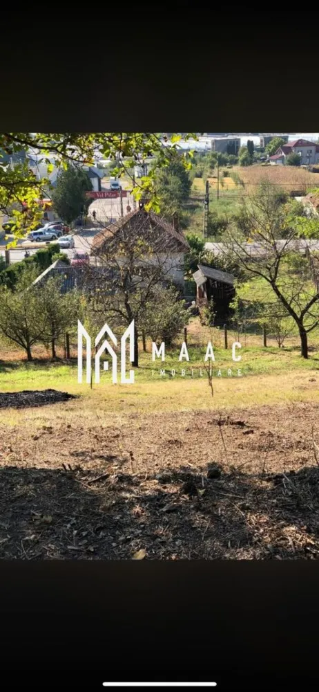 Casa de vanzare | teren intravilan| Troianu| 2166mp - MAAC Imobiliare vă propune spre vânzare un teren generos, casa construita si anexe , situat pe strada principală Strada Posada, în Râmnicu Vâlcea, ideal pentru investiții imobiliare sau dezvoltări rezidențiale și comerciale.

Proprietatea este situata la strada principala, are o suprafață de 2.166 mp intravilan, cu deschidere de 26 ml la asfalt, oferind acces facil și vizibilitate excelentă. Terenul este situat strategic, vizavi de Vel Pitar și la doar 2 minute de mers pe jos de puncte comerciale și de agrement precum Dedeman, Annabella, Piscina Posada, Mobexpert, Altex, Penny.

🔹 Caracteristici:

✔ Suprafață: 2.166 mp intravilan
✔ Deschidere: 26 ml la asfalt
✔ Regim de construcție: P+4

🔹 Utilități disponibile:

✔ Gaze
✔ Apă
✔ Curent electric
✔ Canalizare

Datorită poziționării centrale și a utilităților deja existente pe proprietate, acest teren reprezintă o oportunitate excelentă pentru dezvoltatori sau investitori care doresc să construiască clădiri rezidențiale, spații comerciale sau mixte.

Pentru mai multe informații și programarea unei vizionări, echipa MAAC Imobiliare vă stă la dispoziție.
CP2947235