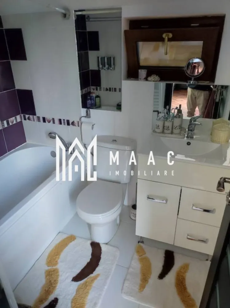 Casa de vanzare Budesti | Golesti| 380mp - MAAC Imobiliare vă propune spre vânzare o casă cochetă și bine construită, situată între Budești și Golești, la doar 7 km de Râmnicu Vâlcea, într-o zonă liniștită, cu priveliște frumoasă spre pădure.

Proprietatea este ideală pentru cei care își doresc confort, intimitate și acces rapid către oraș, fiind amplasată pe un teren de 380 mp, cu deschidere stradală de 13 ml și gard din fier forjat plin, ce oferă siguranță și un aspect elegant.

Construită în anul 2014, casa este dispusă pe parter și mansardă locuibilă, fiind realizată cu materiale de calitate superioară, pentru uz propriu, nu pentru vânzare – un detaliu care face diferența în ceea ce privește durabilitatea și atenția la execuție.

🔹 Compartimentare:

Parter:
✔ Living primitor
✔ Bucătărie cu ieșire directă în grădină
✔ Baie
✔ Cameră tehnică
✔ Scară interioară
✔ Beci
✔ Magazie foarte spațioasă

Mansardă:
✔ 2 dormitoare
✔ Dormitor matrimonial cu baie proprie și balcon generos
✔ Al doilea dormitor cu terasă foarte spațioasă

🔹 Detalii tehnice:
✔ Construcție din cărămidă
✔ Izolație exterioară cu polistiren
✔ Geamuri tripan
✔ Instalație pe cupru
✔ Centrală termică pe lemne
✔ Posibilitate montare rezervor GPL pentru centrală pe gaz (la cerere)

🔹 Utilități:
✔ Apă de la rețea + fântână proprie
✔ Curent electric
✔ Canalizare

Această proprietate este ușor de întreținut și reprezintă alegerea ideală pentru o familie care își dorește liniște, aer curat și o locuință solidă, aproape de oraș.

Pentru mai multe informații și programarea unei vizionări, echipa MAAC Imobiliare vă stă la dispoziție!
CP2947191