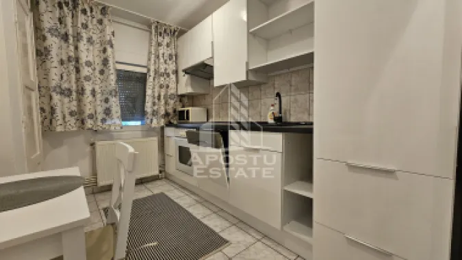 Apartament 2 camere Cal.Romanilor.Din 01.08