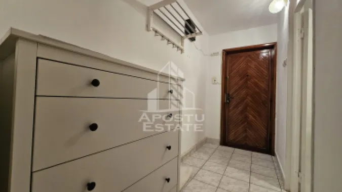 Apartament 2 camere Cal.Romanilor.Din 01.08