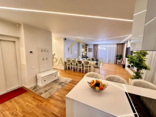 Penthouse exclusivist 180mp, terase 250mp, zona Buna Ziua