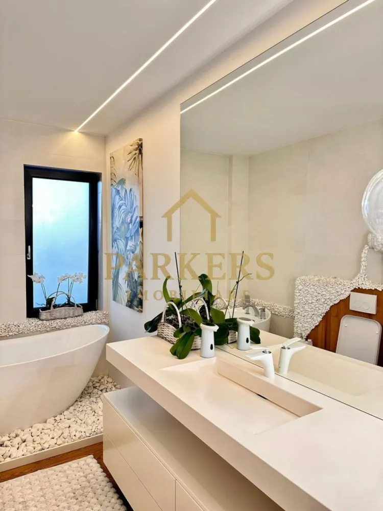 Penthouse exclusivist 180mp, terase 250mp, zona Buna Ziua
