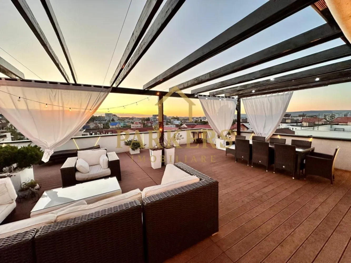 Penthouse exclusivist 180mp, terase 250mp, zona Buna Ziua