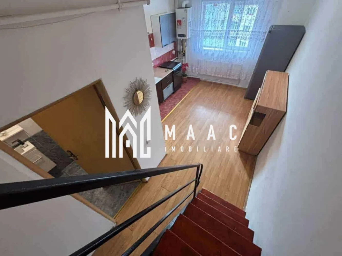 Apartament 2 camere | 40 mp utili | Pe 2 niveluri | Etaj 5/5 | Zona Terezian