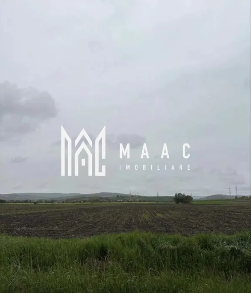Parcelă 511 mp cu PUZ aprobat I Nazna I Intravilan - MAAC Imobiliare oferă spre vânzare un teren intravilan situat în zona Sâncraiu de Mureș – Nazna, cu o suprafață de 511 mp, ideal pentru construcția unei locuințe.

Terenul este perfect drept, are formă dreptunghiulară și beneficiază de orientare sudică, asigurând o iluminare naturală optimă.

Caracteristici principale:
• Suprafață: 511 mp
• Intravilan construibil
• Parcela nr. 57, inclusă în PUZ autorizat
• Carte funciară individuală
• Zonă în dezvoltare, acces facil

Terenul este potrivit pentru dezvoltarea unei case individuale într-o zonă liniștită și atractivă.

Pentru detalii suplimentare, consultanță sau programarea unei vizionări, va rugăm să ne contactati specificand ID: CP2836017.