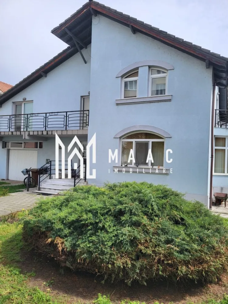 Vila | Cartier Traian - MAAC Imobiliare vă propune spre vânzare o vilă elegantă D+P+1, situată în unul dintre cele mai apreciate cartiere ale orașului Râmnicu Vâlcea – Cartier Traian, o zonă liniștită, cu acces facil către toate punctele de interes.

Proprietatea dispune de o suprafață utilă de 240 mp, excelent compartimentată, amplasată pe un teren de 555 mp, împrejmuit cu gard zidit și fier forjat, oferind siguranță și intimitate.

Caracteristici principale ale proprietății:

Structură D+P+1

* Demisol ideal pentru depozitare, spații tehnice sau amenajarea unei crame
* 3 dormitoare, dintre care unul cu baie matrimonială și dressing
* Living spațios cu loc de servit masa
* 3 băi
* Bucătărie închisă
* Cameră tehnică
* Terasa perfectă pentru relaxare
* Garaj
* Zonă de barbeque în curte

Dotări și beneficii:

* Vila se vinde complet mobilată și utilată, conform fotografiilor de prezentare
* Finisaje moderne și de calitate superioară
* Spații generoase și luminoase, ideale pentru o familie

Curtea de 555 mp oferă multiple posibilități de amenajare, fie că îți dorești un colț verde, un loc de joacă sau un spațiu de relaxare în aer liber.

O proprietate premium, într-o zonă selectă, gata să devină acasă pentru cei care caută confort, intimitate și eleganță.

Pentru detalii suplimentare sau programarea unei vizionări, MAAC Imobiliare vă stă cu drag la dispoziție!

CP : CP2835950 - SP