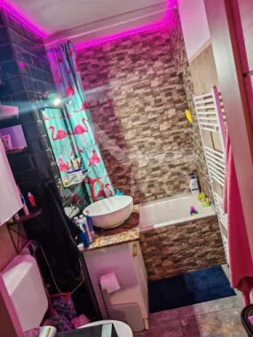 🏡 Apartament 2 camere de vânzare – Dâmbu Pietros 103.000 €