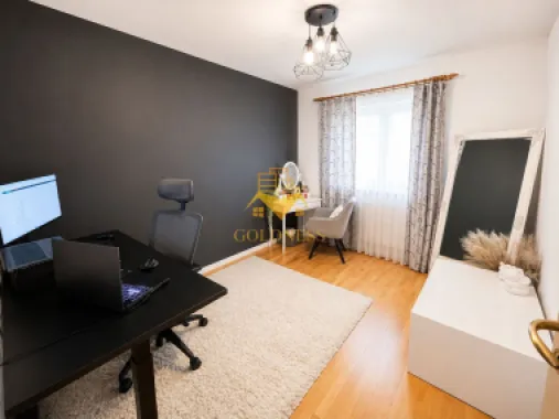 3 camere decomandate, Parcare, Big, Mehedinti, Baza sportiva, Manastur