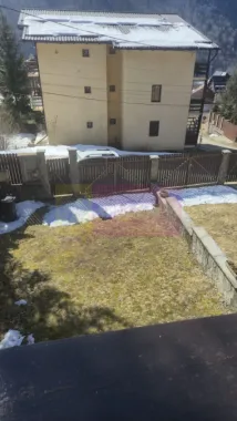 Vila duplex de vanzare cu 4 camere in Azuga