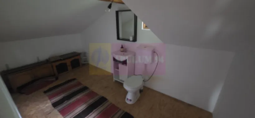 Cabana cu 5 camere de vanzare in Provita