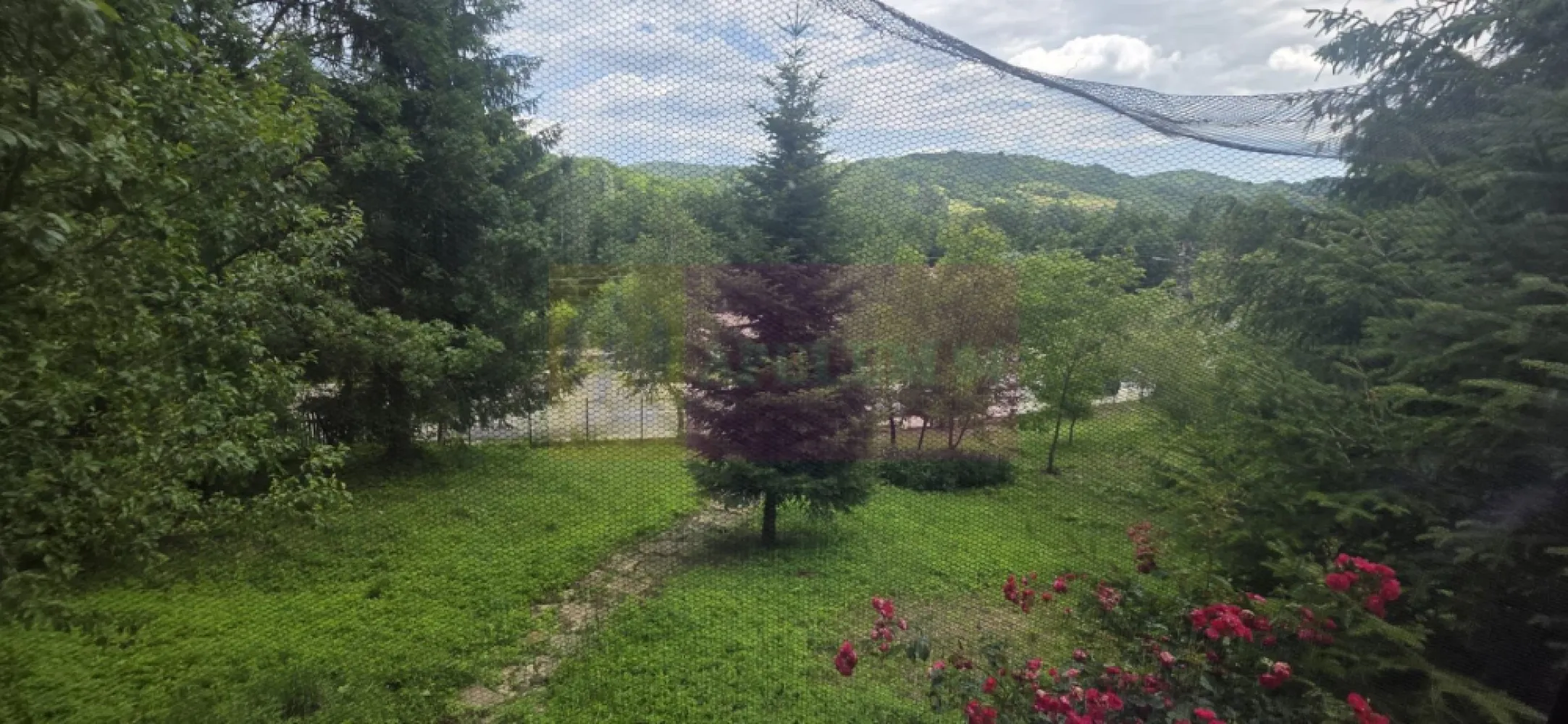 Cabana cu 5 camere de vanzare in Provita