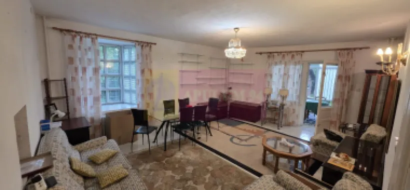 Vila de vanzare cu 6 camere si teren de 1000 mp in Cornu, Prahova