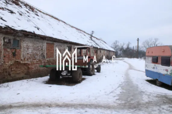 Fermă agricola funcțională de vanzare I Vurpar