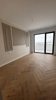 Apartament , spatios , bloc nou cu lift !